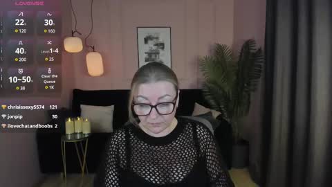 Snapshot of alexandra_kind chatting on 12, 3, 2025 Alexandra online show from 12, 3, 2025