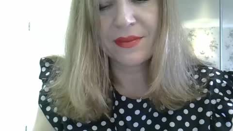 Snapshot of alexandra_rosee chatting on 2, 12, 2025 Alexandra Rosee online show from 2, 12, 2025