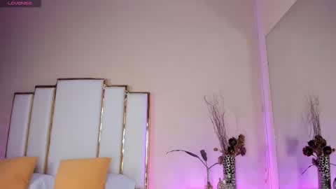 alexandraa_gomez online show from 14, 11, 2025