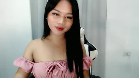 Snapshot of alexandralovely_9 chatting on 30, 10, 2025 Andrea online show from 30, 10, 2025