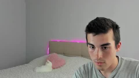 Snapshot of alexarti chatting on 22, 9, 2025 Alex online show from 22, 9, 2025