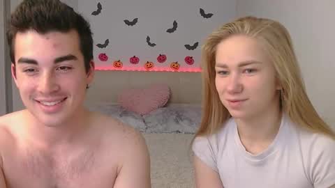 Snapshot of alexarti chatting on 20, 10, 2025 Alex online show from 20, 10, 2025