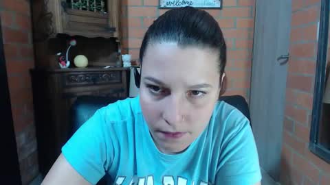 Snapshot of alexatai chatting on 27, 11, 2025 alexatai online show from 27, 11, 2025