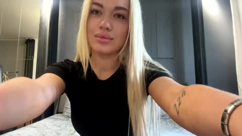 Alex online show from 3, 8, 2026