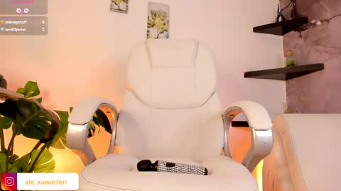 alexawarren_ online show from 11, 5, 2026