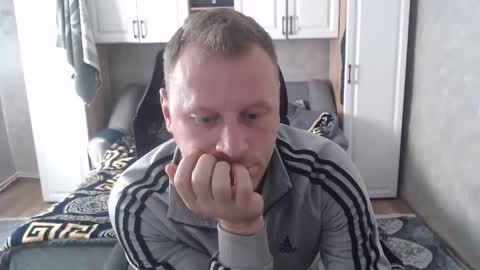 Snapshot of alexboy2022 chatting on 14, 11, 2025 onlyfans..alexyno2022 online show from 14, 11, 2025