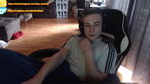 Snapshot of alexbrotkopf chatting on 18, 9, 2025 Alex online show from 18, 9, 2025