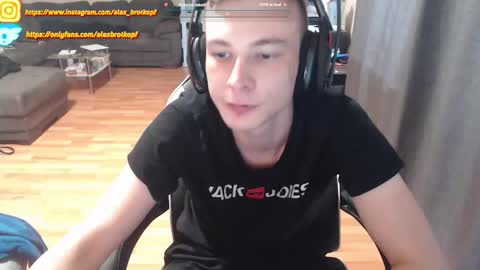 Snapshot of alexbrotkopf chatting on 23, 9, 2025 Alex online show from 23, 9, 2025