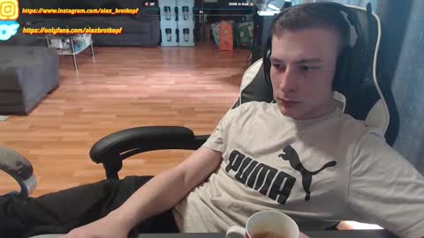 Snapshot of alexbrotkopf chatting on 27, 9, 2025 Alex online show from 27, 9, 2025
