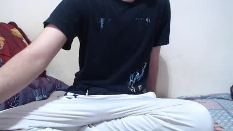 Snapshot of alexdelarge323 chatting on 18, 5, 2026 Alex online show from 18, 5, 2026
