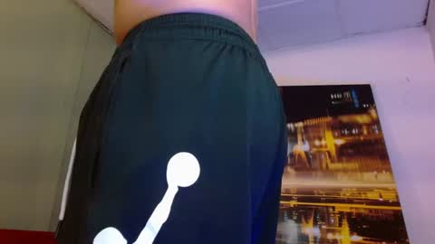 alexgiraldo__ online show from 11, 6, 2026
