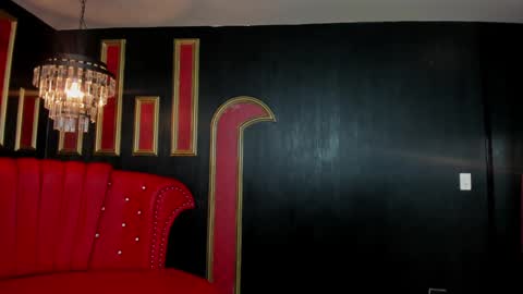 Alexiaa  Online 1430 to 2100 GMT-5 online show from 30, 1, 2025