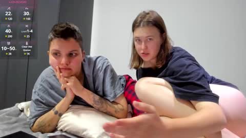 Alexia online show from 8, 3, 2025