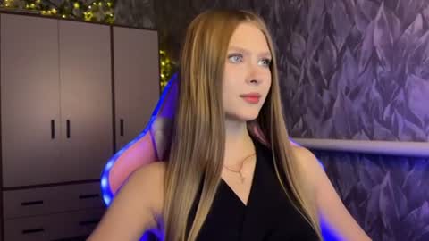Snapshot of alexialunaris chatting on 3, 7, 2026 Alexia online show from 3, 7, 2026