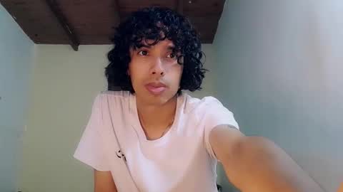 Alexis online show from 17, 10, 2025