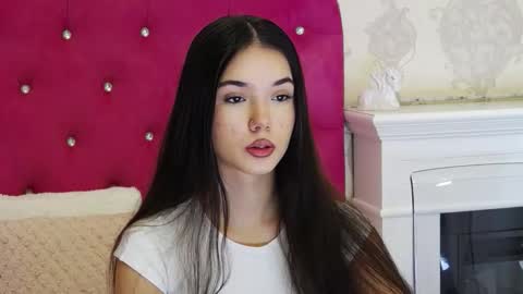 Snapshot of alexisdevine chatting on 2, 11, 2025 alexisdevine online show from 2, 11, 2025