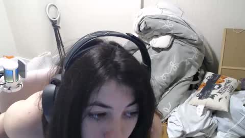 Snapshot of alexislove8 chatting on 11, 11, 2025 alexislove8 online show from 11, 11, 2025