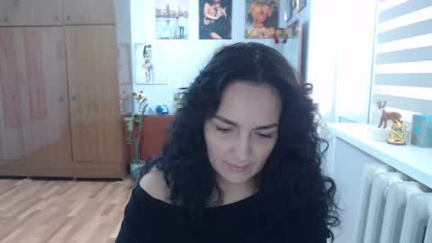 AlexisMillers online show from 19, 9, 2025