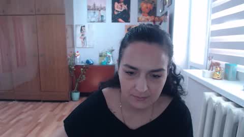 AlexisMillers online show from 5, 10, 2025