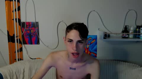 Snapshot of alexnaughty14 chatting on 23, 11, 2025 alexnaughty14 online show from 23, 11, 2025