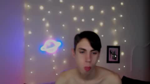 Snapshot of alexnaughty14 chatting on 21, 12, 2025 alexnaughty14 online show from 21, 12, 2025