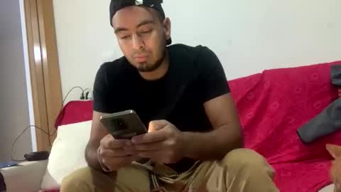 Snapshot of alexospina55 chatting on 17, 12, 2025 alexospina55 online show from 17, 12, 2025