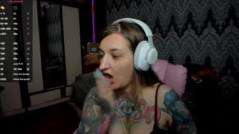 Snapshot of alexracc00n chatting on 6, 12, 2024 Alex online show from 6, 12, 2024