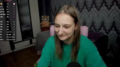 Snapshot of alexracc00n chatting on 10, 12, 2024 Alex online show from 10, 12, 2024