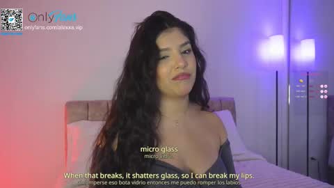 Snapshot of alexxa_dz chatting on 26, 11, 2025 online show from 26, 11, 2025