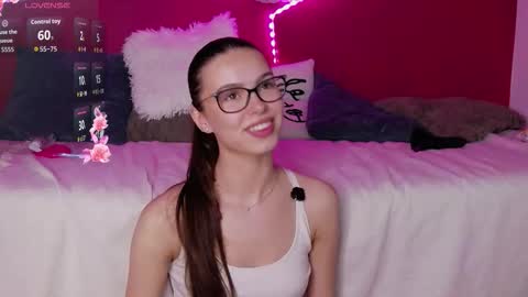 Alexxis Rae online show from 3, 2, 2026
