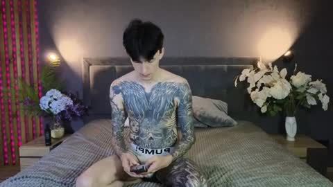 Alex online show from 12, 7, 2026
