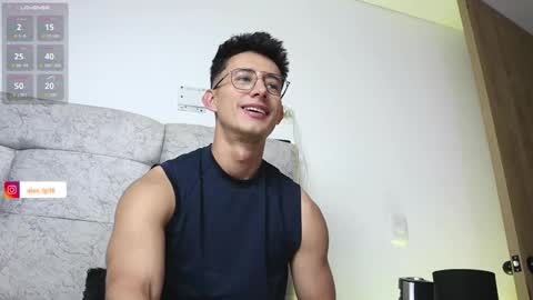 Snapshot of alexxx__01 chatting on 13, 12, 2025 Alex online show from 13, 12, 2025