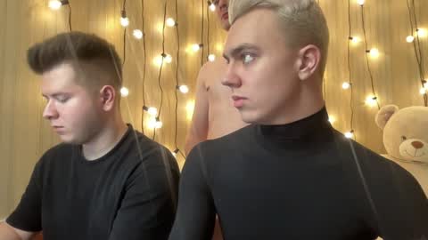 Snapshot of alexxx_d chatting on 5, 1, 2025 AlexDimaIgor online show from 5, 1, 2025