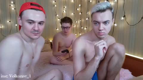 Snapshot of alexxx_d chatting on 23, 2, 2025 AlexDimaIgor online show from 23, 2, 2025