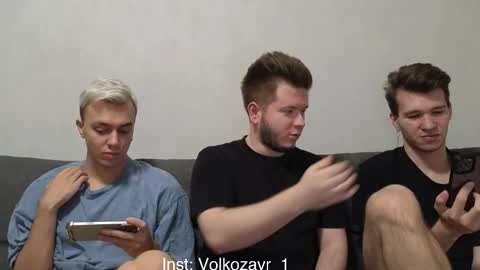 Snapshot of alexxx_d chatting on 9, 9, 2025 AlexDimaIgor online show from 9, 9, 2025