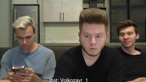 Snapshot of alexxx_d chatting on 4, 10, 2025 AlexDimaIgor online show from 4, 10, 2025