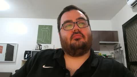 Snapshot of alexxxbear chatting on 11, 2, 2025 alexxxbear online show from 11, 2, 2025