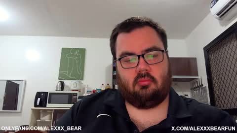 Snapshot of alexxxbear chatting on 22, 2, 2025 alexxxbear online show from 22, 2, 2025