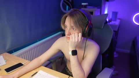 Snapshot of alexycutie chatting on 20, 3, 2026 Alexycutie online show from 20, 3, 2026