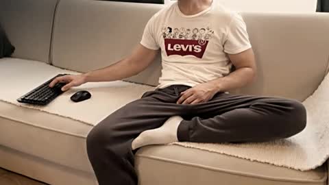 alfadreamer0011 online show from 13, 1, 2026