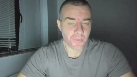 alfiesolomons87 online show from 6, 1, 2025