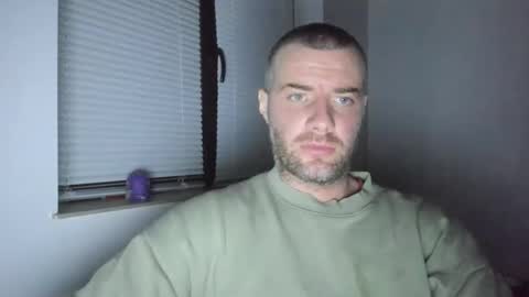 alfiesolomons87 online show from 24, 2, 2025