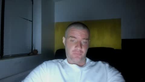 alfiesolomons87 online show from 31, 3, 2026