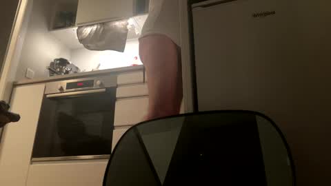 Snapshot of alfred151 chatting on 10, 3, 2025 Edgarrrdd1021 online show from 10, 3, 2025