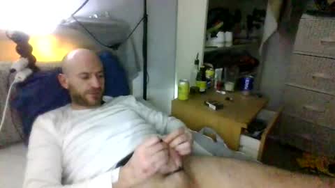 Snapshot of alfred151 chatting on 21, 6, 2026 Edgarrrdd1021 online show from 21, 6, 2026