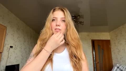 Snapshot of alfrediamalcom chatting on 10, 9, 2025 Maria online show from 10, 9, 2025