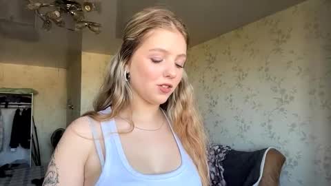 Snapshot of alfrediamalcom chatting on 18, 9, 2025 Maria online show from 18, 9, 2025