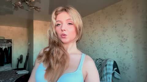 Snapshot of alfrediamalcom chatting on 20, 10, 2025 Maria online show from 20, 10, 2025