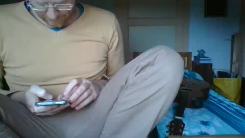 Alfredo Ginger huge cock online show from 3, 4, 2026