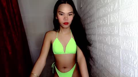 Snapshot of aliahadams chatting on 6, 3, 2025 ALIAH online show from 6, 3, 2025